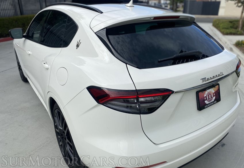 2022 Maserati Levante GT - Image 11