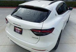 2022 Maserati Levante GT - Image 7