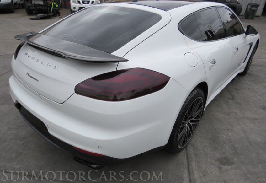 2014 Porsche Panamera - Image 5