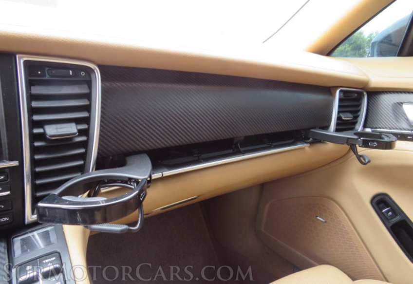 2014 Porsche Panamera - Image 38
