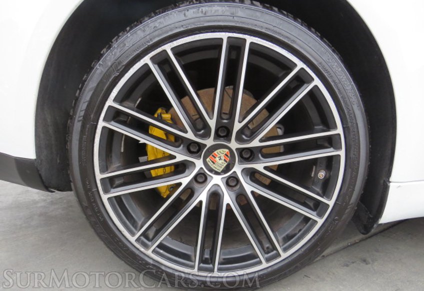 2014 Porsche Panamera - Image 19