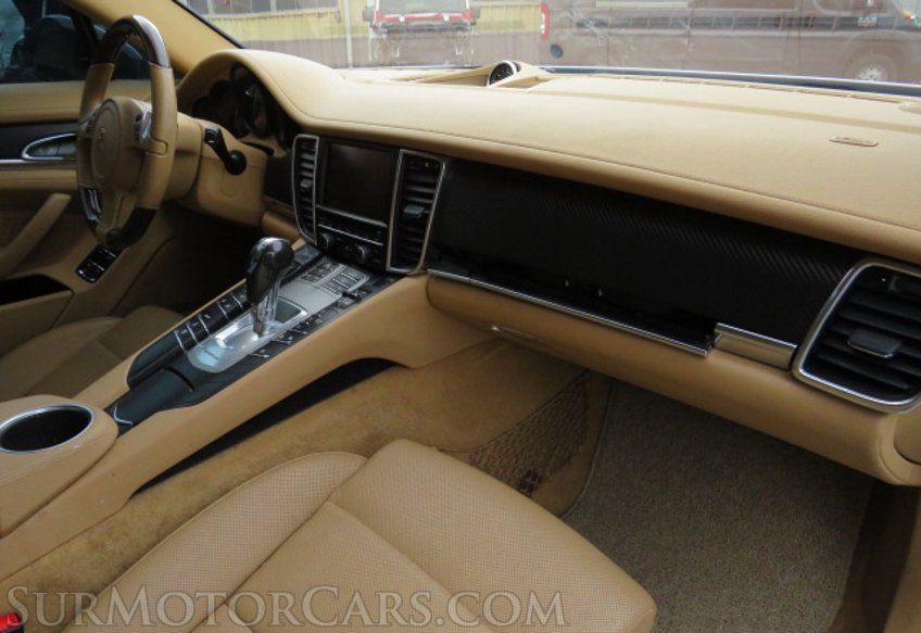 2014 Porsche Panamera - Image 21