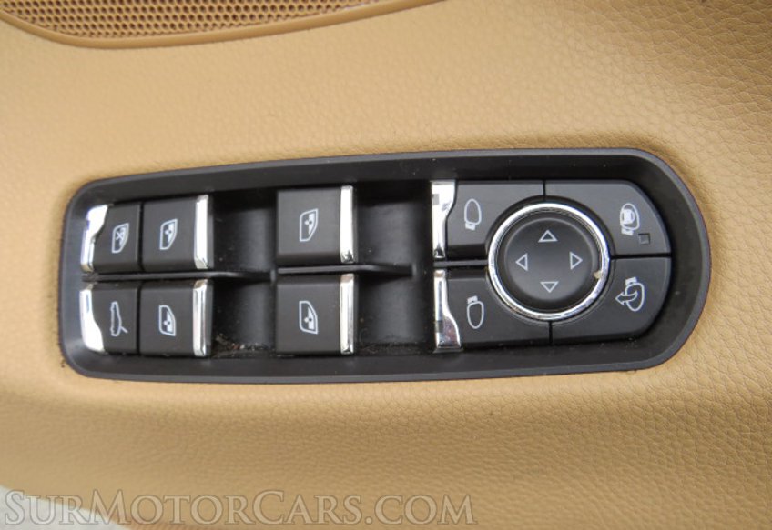 2014 Porsche Panamera - Image 47