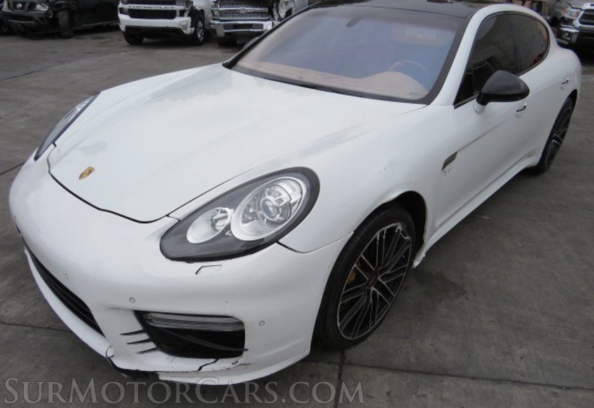 2014 Porsche Panamera - Image 2