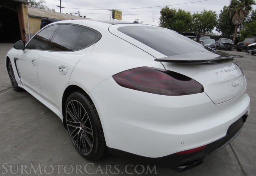 2014 Porsche Panamera - Image 8