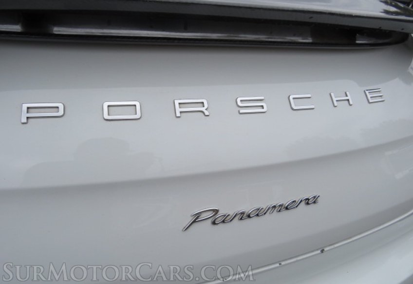 2014 Porsche Panamera - Image 16