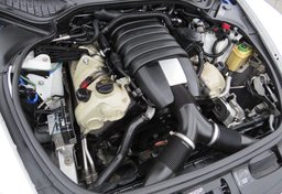 2014 Porsche Panamera - Image 54