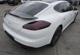 2014 Porsche Panamera - Image 5