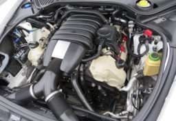 2014 Porsche Panamera - Image 56