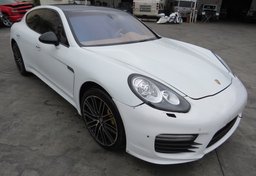 2014 Porsche Panamera - Image 1