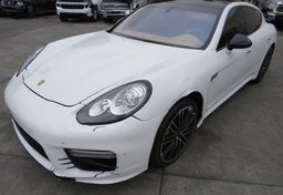 2014 Porsche Panamera - Image 2