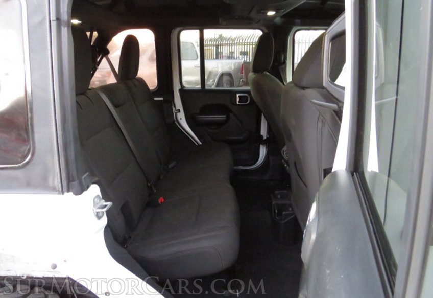 2018 Jeep Wrangler Unlimited - Image 27