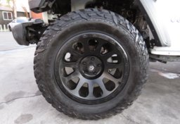 2018 Jeep Wrangler Unlimited - Image 41