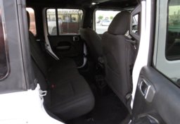 2018 Jeep Wrangler Unlimited - Image 26