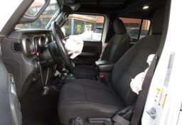 2018 Jeep Wrangler Unlimited - Image 21