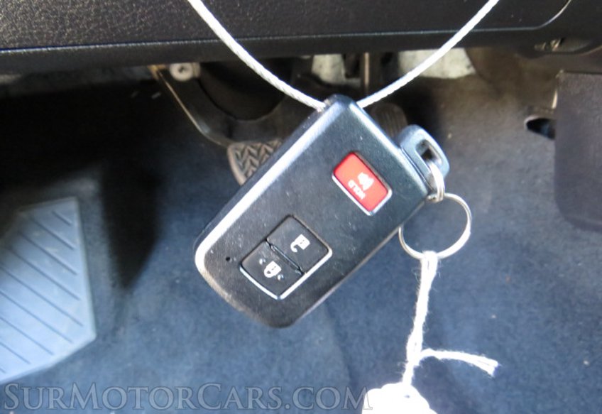 2021 Toyota Tacoma - Image 44