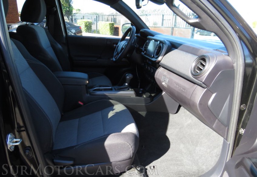 2021 Toyota Tacoma - Image 33