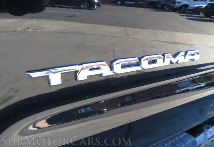 2021 Toyota Tacoma - Image 24