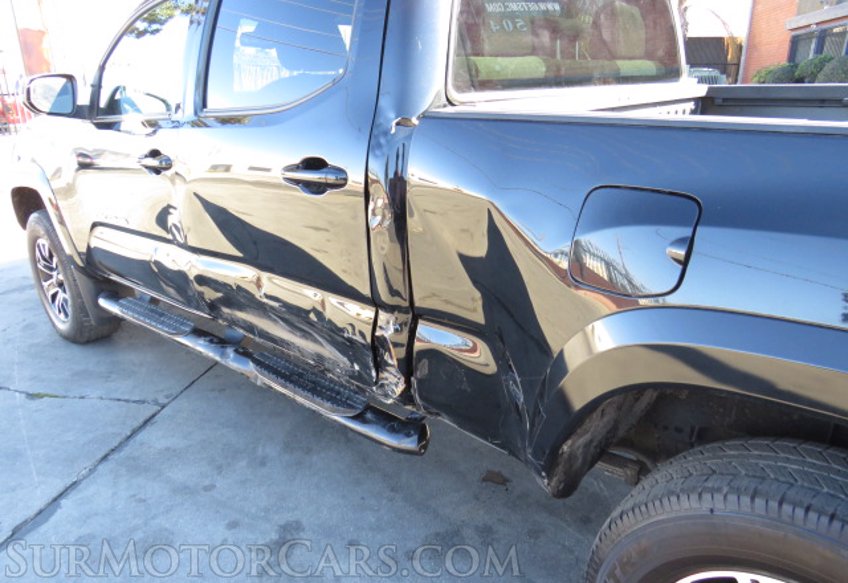 2021 Toyota Tacoma - Image 21