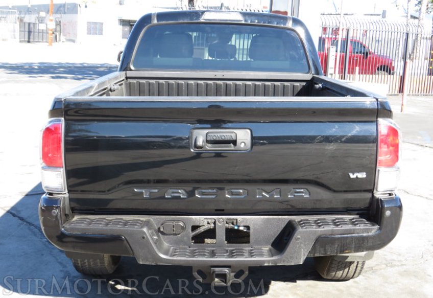 2021 Toyota Tacoma - Image 10