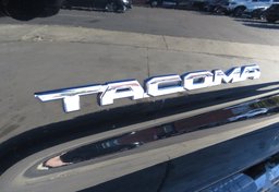 2021 Toyota Tacoma - Image 24