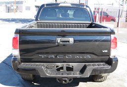 2021 Toyota Tacoma - Image 10