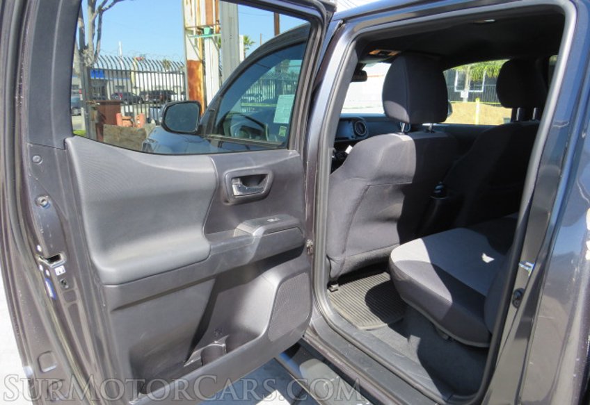 2020 Toyota Tacoma 4WD - Image 27