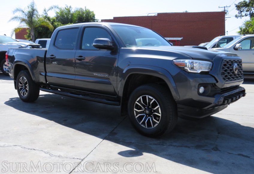 2020 Toyota Tacoma 4WD - Image 4