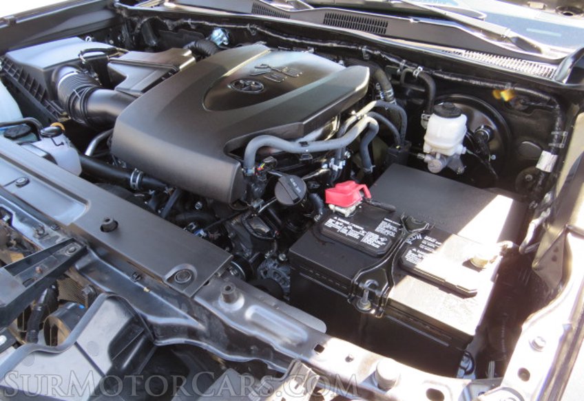 2020 Toyota Tacoma 4WD - Image 56