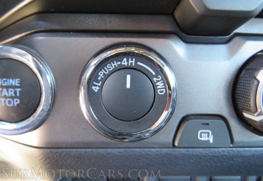 2020 Toyota Tacoma 4WD - Image 38