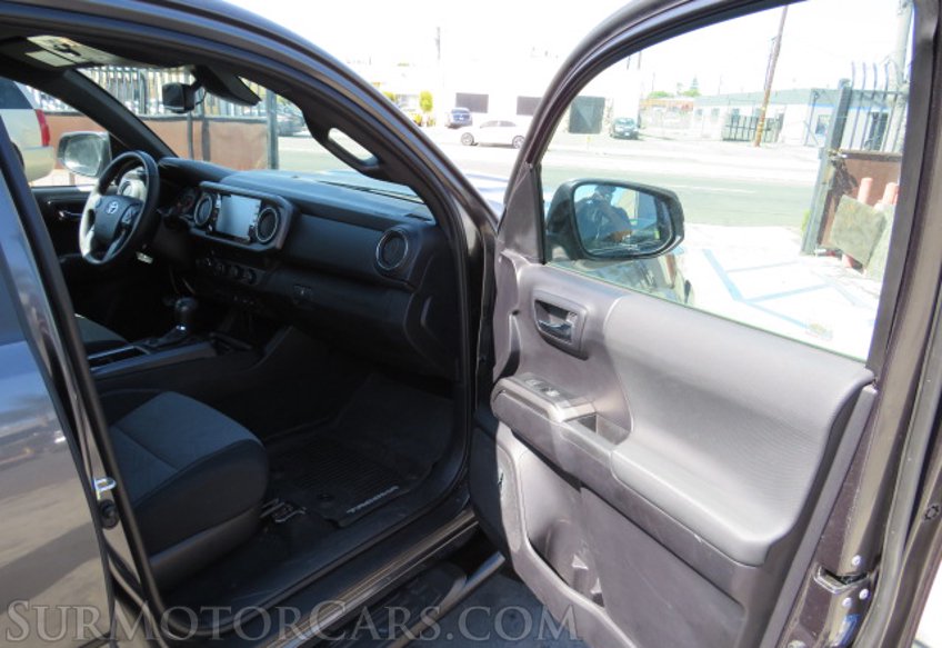 2020 Toyota Tacoma 4WD - Image 22