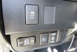 2020 Toyota Tacoma 4WD - Image 40