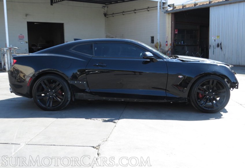2018 Chevrolet Camaro - Image 8