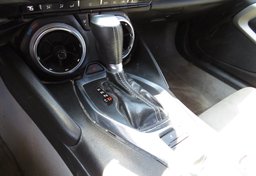 2018 Chevrolet Camaro - Image 39