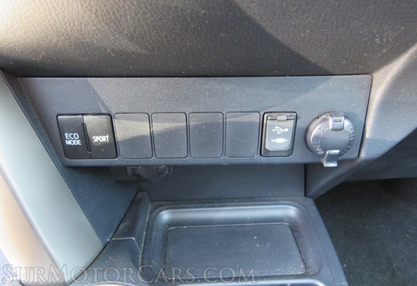 2015 Toyota RAV4 - Image 39