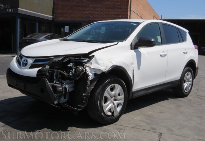 2015 Toyota RAV4 - Image 4