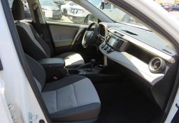 2015 Toyota RAV4 - Image 26