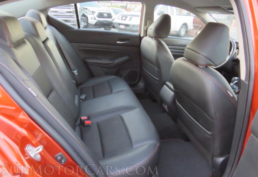 2021 Nissan Altima - Image 29