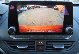 2021 Nissan Altima - Image 34