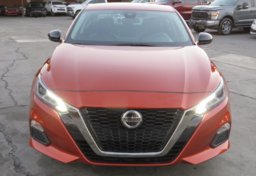 2021 Nissan Altima - Image 11