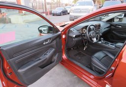 2021 Nissan Altima - Image 19