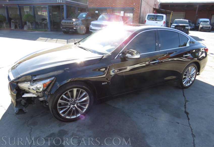 2020 Infiniti Q50 - Image 2