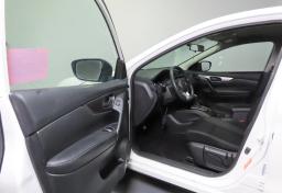 Thumbnail of 2017 Nissan Rogue Sport