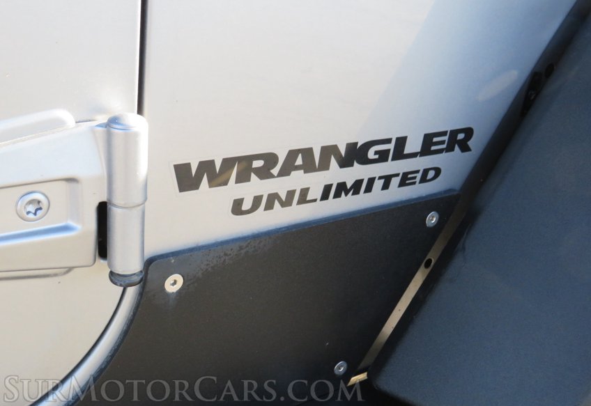 2013 Jeep Wrangler Unlimited - Image 16