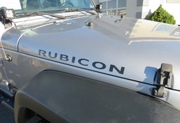 2013 Jeep Wrangler Unlimited - Image 17