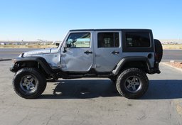 2013 Jeep Wrangler Unlimited - Image 9