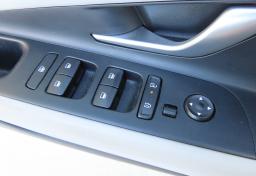 Thumbnail of 2025 Hyundai ELANTRA