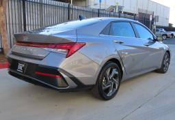 Thumbnail of 2025 Hyundai ELANTRA
