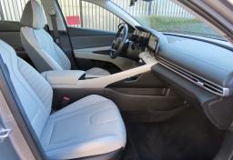 Thumbnail of 2025 Hyundai ELANTRA