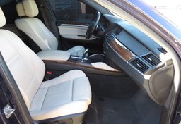 2014 BMW X6 - Image 25